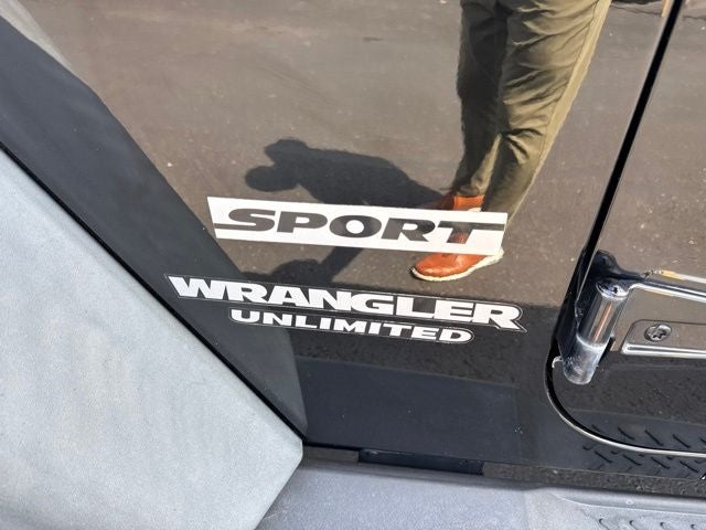 2011 Jeep Wrangler Unlimited Sport