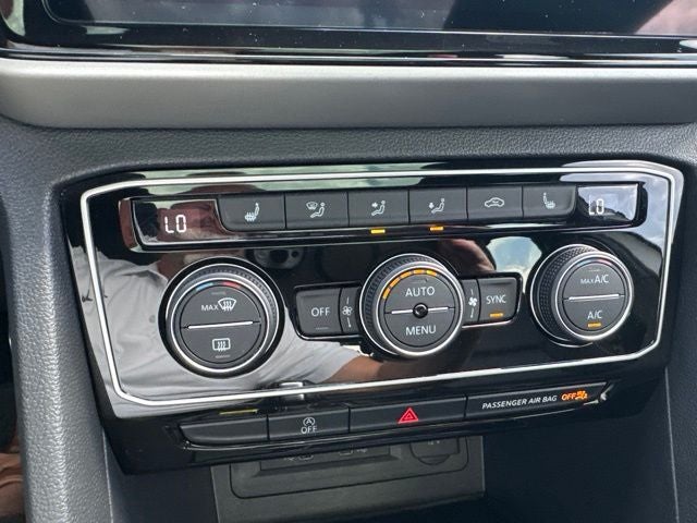 2023 Volkswagen Atlas Cross Sport 3.6L V6 SEL R-Line