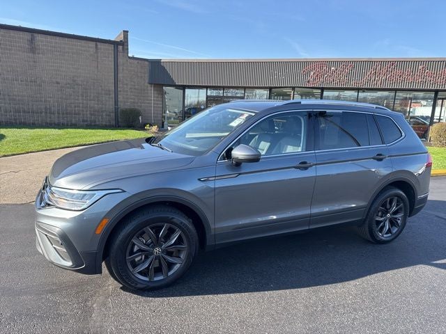 2023 Volkswagen Tiguan 2.0T SE