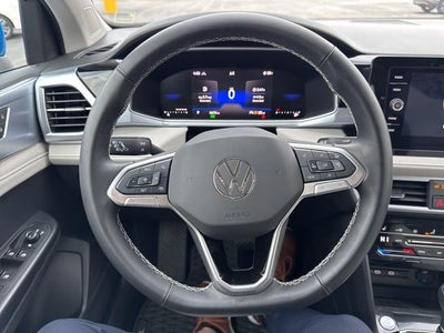2025 Volkswagen Taos 1.5T SE
