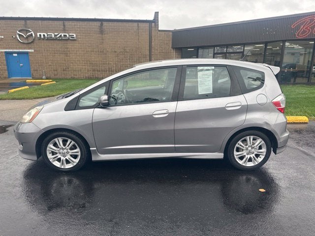 Used 2010 Honda Fit Sport with VIN JHMGE8H44AS007284 for sale in Springfield, OH